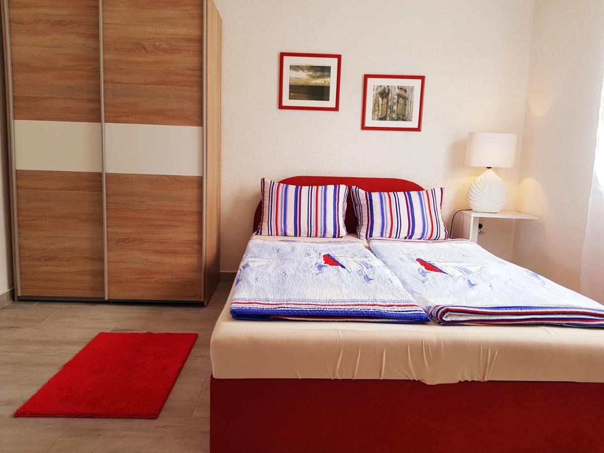 Apartmán Pink Paradiso Rogoznica  Exteriér fotografie