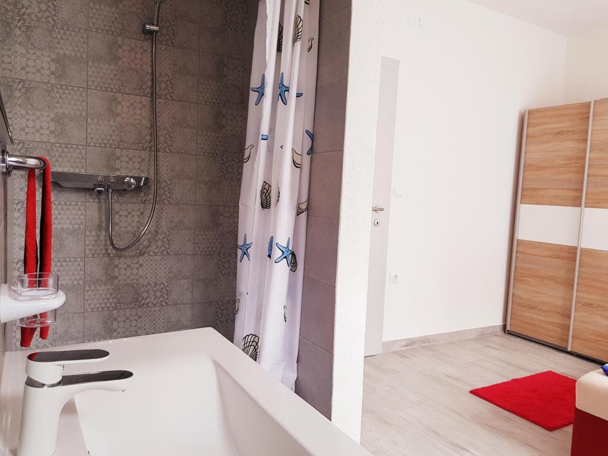 Apartmán Pink Paradiso Rogoznica  Exteriér fotografie
